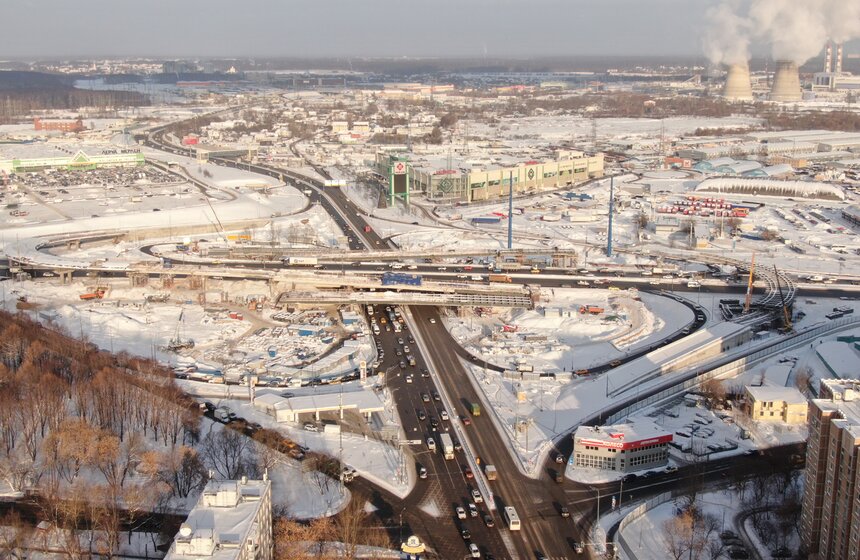 Собянин осмотрел ход реконструкции развязки на пересечении МКАД и Алтуфьевского шоссе 2 фото