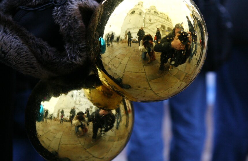 Главную елку страны установили на Соборной площади 5 фото