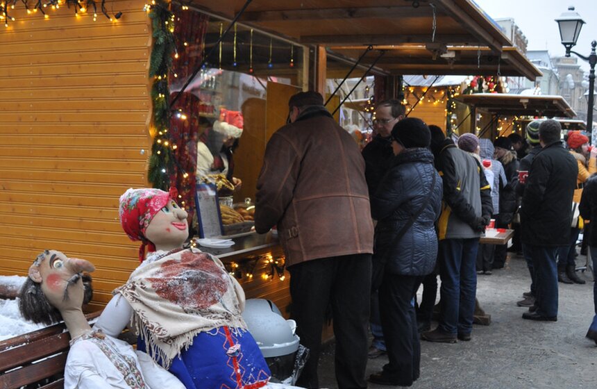 В Москве открылись новогодние ярмарки 11 фото