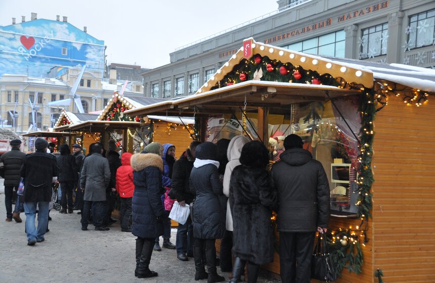 В Москве открылись новогодние ярмарки 10 фото