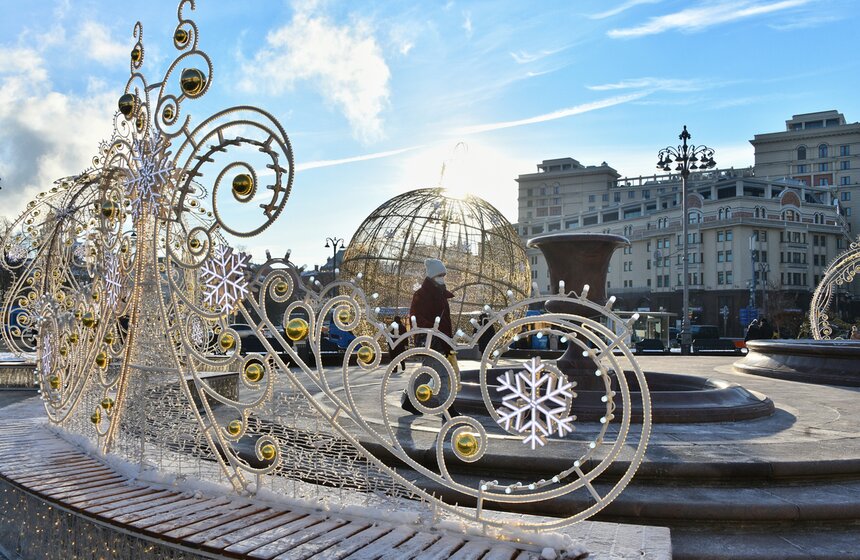 В Москве начал работу фестиваль "Путешествие в Рождество" 17 фото