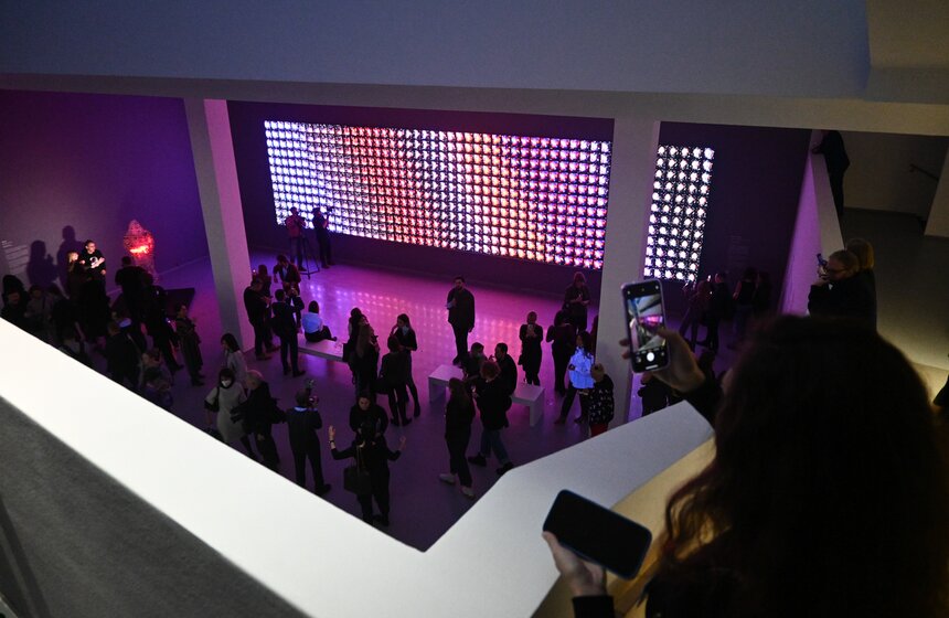 В Мультимедиа Арт Музее состоялось открытие биеннале "Искусство будущего" 1 фото