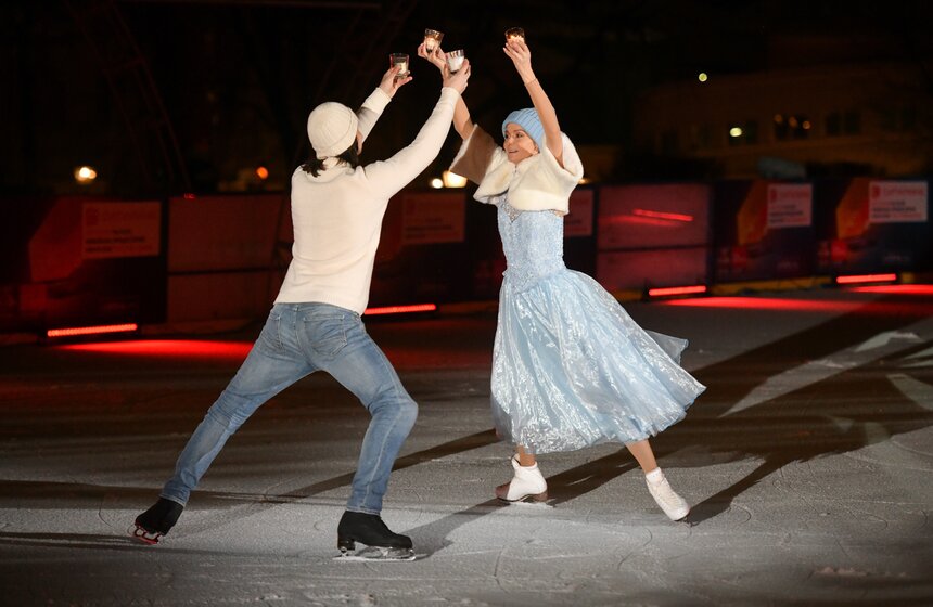 Новый год на катке с М24 13 фото