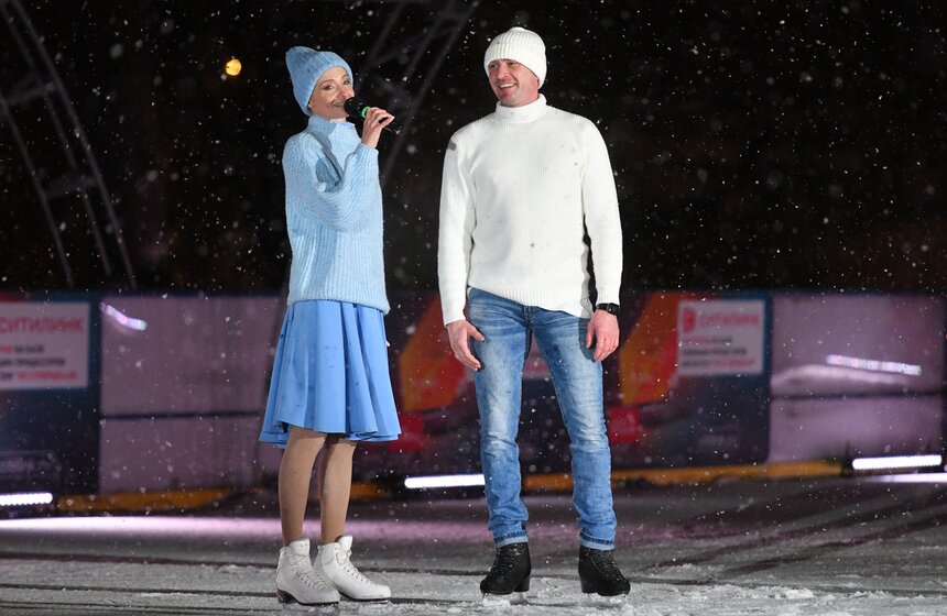 Новый год на катке с М24 16 фото