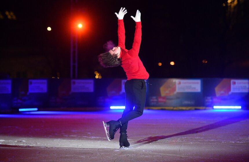 Новый год на катке с М24 4 фото