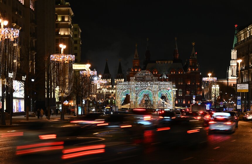 Москву украсили к Новому году 41 фото