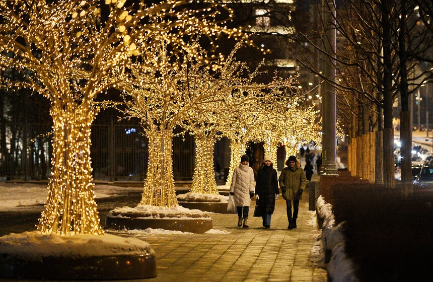 Москву украсили к Новому году 26 фото