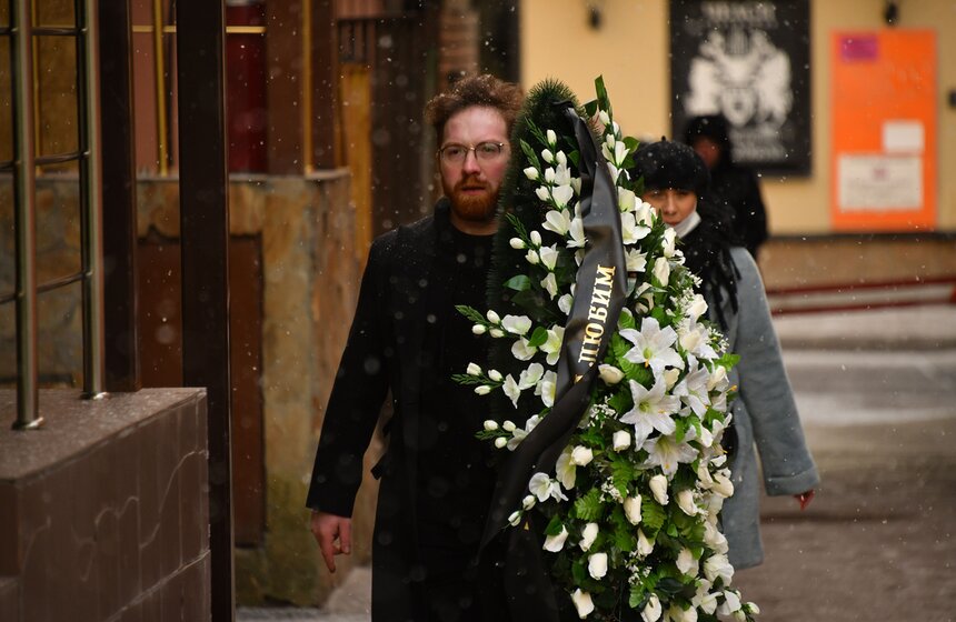В Москве простились с Валерием Гаркалиным 8 фото