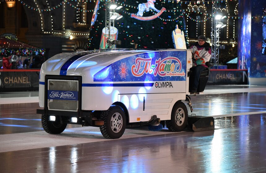 В столице открылся ГУМ-каток 23 фото