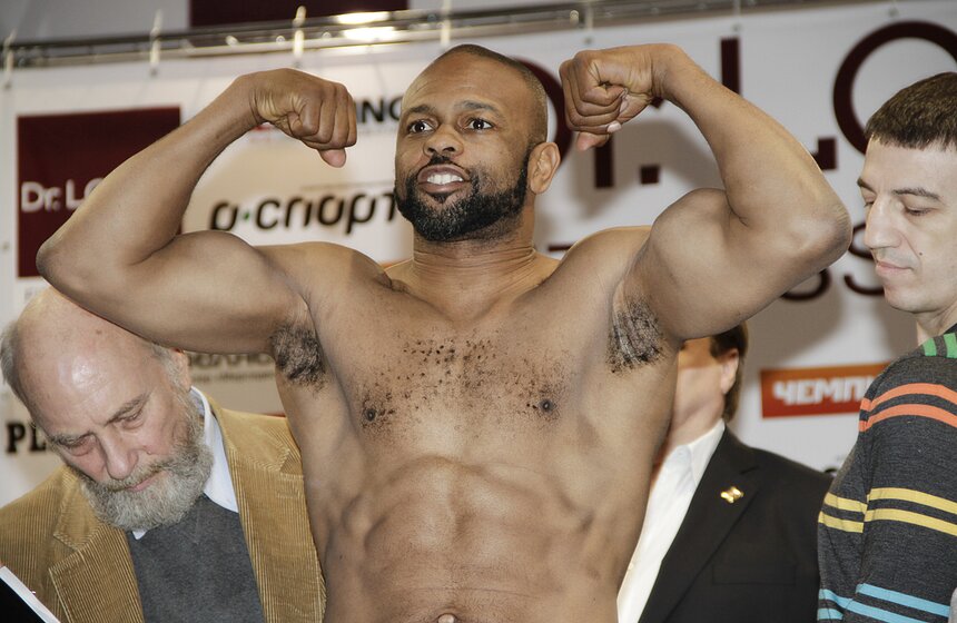 В Москве взвесили боксеров шоу The winner takes it all 5 фото