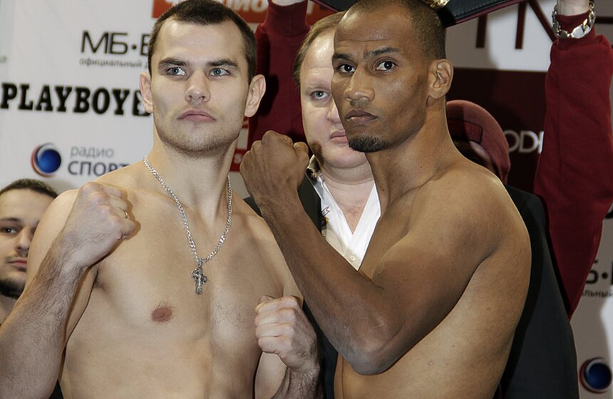 В Москве взвесили боксеров шоу The winner takes it all 12 фото