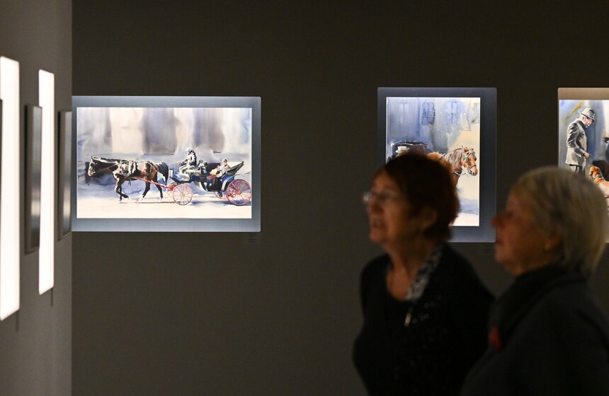 В Москве открылась выставка Андрея Есионова 17 фото