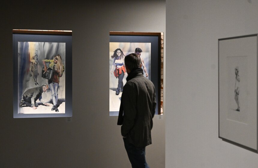 В Москве открылась выставка Андрея Есионова 13 фото