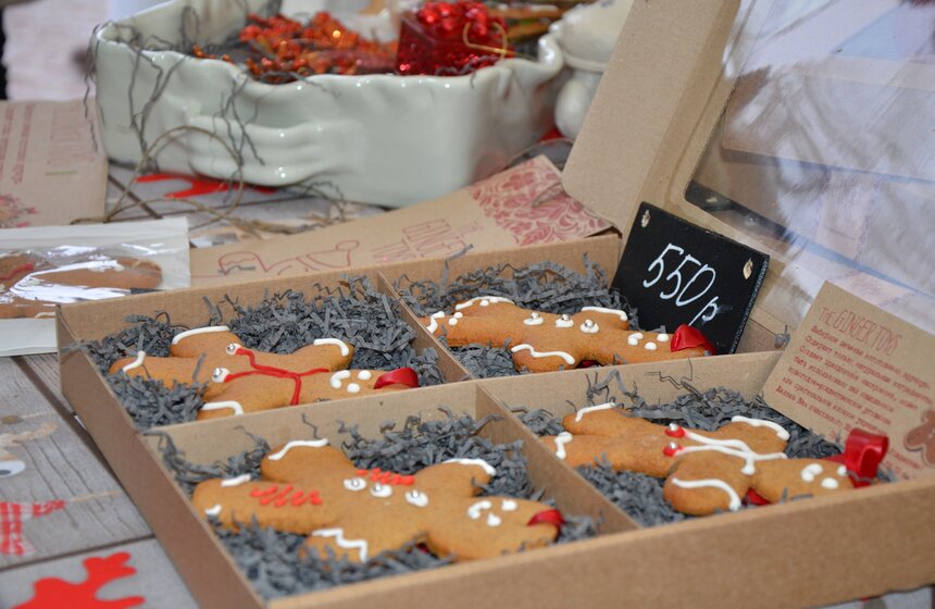 В саду Эрмитаж открылась рождественская ярмарка 8 фото