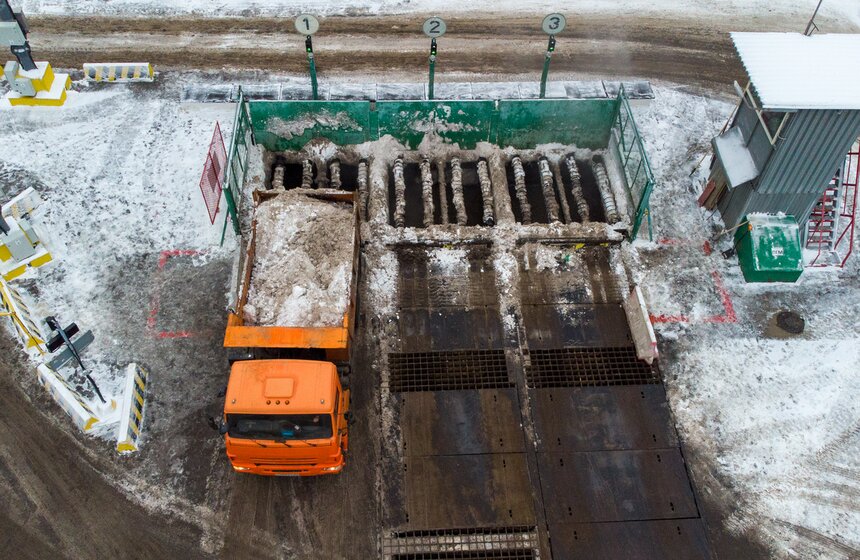 Чистый город. Как в Москве плавят снег 3 фото