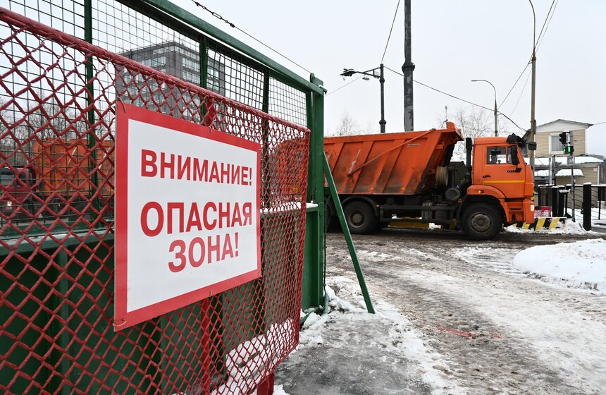 Чистый город. Как в Москве плавят снег 20 фото