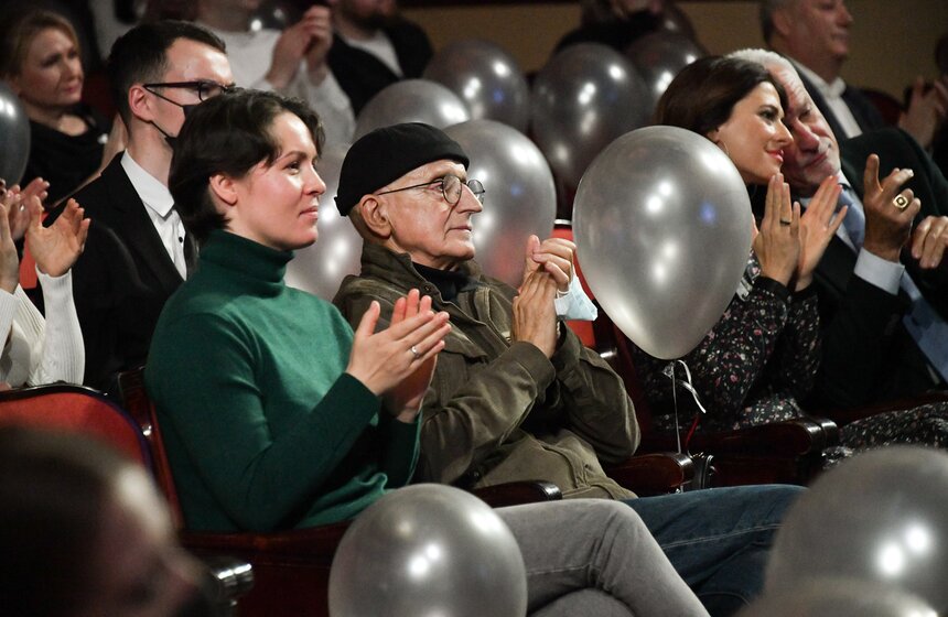 В Театре им. Вахтангова вручили премию "Звезда Театрала" 34 фото