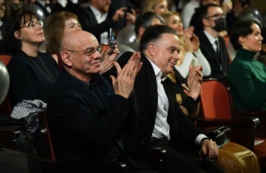 В Театре им. Вахтангова вручили премию "Звезда Театрала" 32 фото