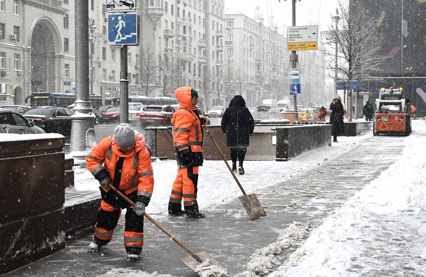 Снежный покров в столице вырос до 20 сантиметров 25 фото