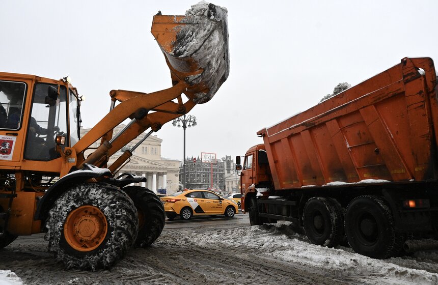 Снежный покров в столице вырос до 20 сантиметров 16 фото