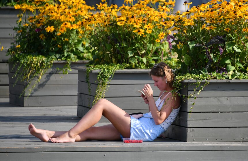 Москвичам пообещали спад жары к выходным 22 фото