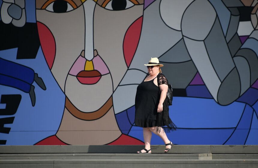 Москвичам пообещали спад жары к выходным 24 фото