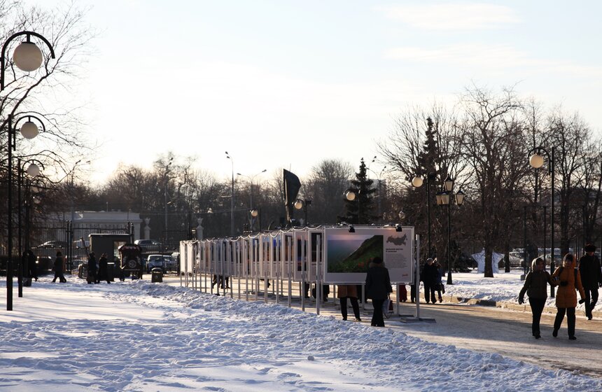 Фотовыставка "Россия из окна поезда" открылась в Музеоне 11 фото