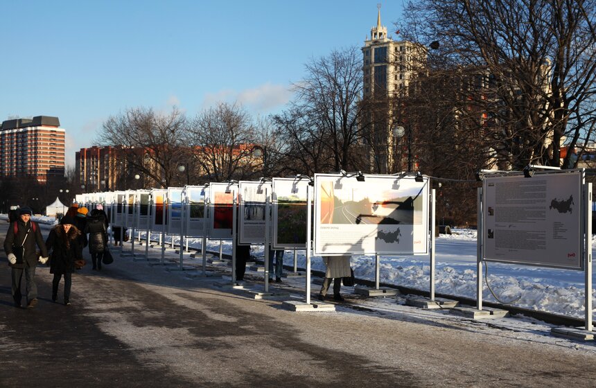 Фотовыставка "Россия из окна поезда" открылась в Музеоне 14 фото