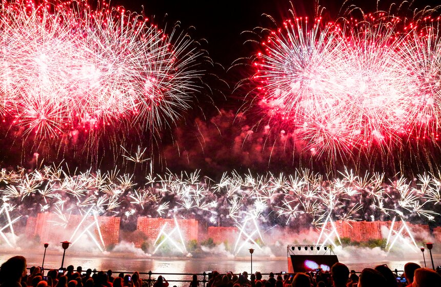 Международный фестиваль фейерверков "Ростех" состоялся в Москве 15 фото