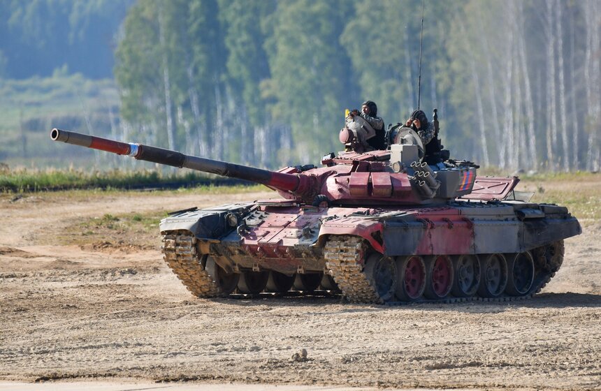 "Танковый биатлон" продолжил свою работу на полигоне Алабино 1 фото