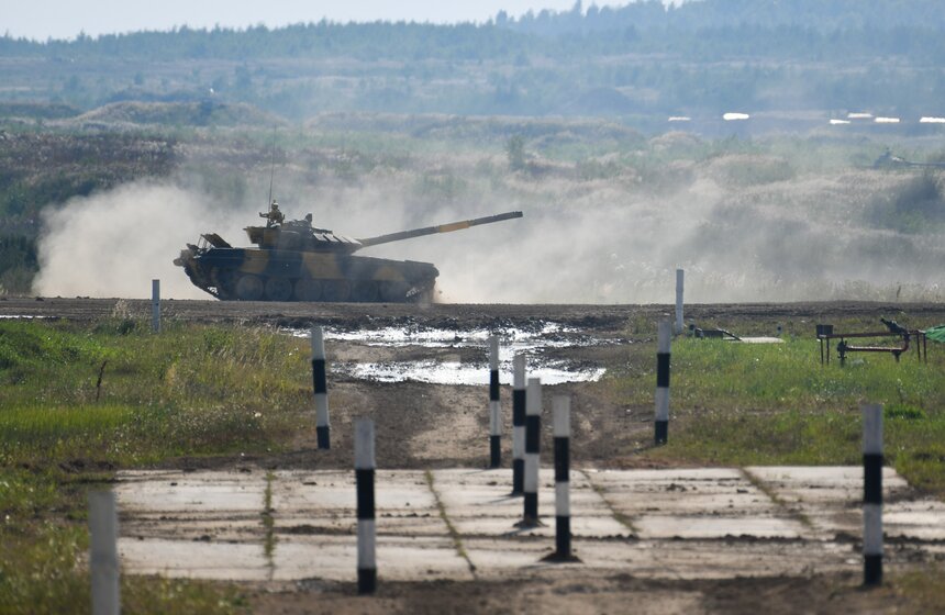 "Танковый биатлон" продолжил свою работу на полигоне Алабино 9 фото