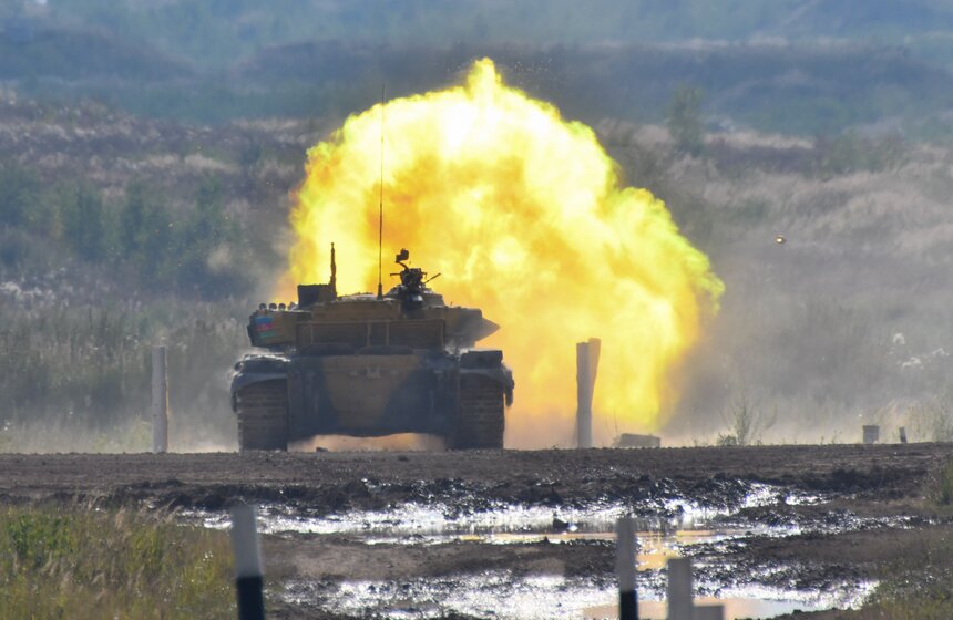 "Танковый биатлон" продолжил свою работу на полигоне Алабино 10 фото