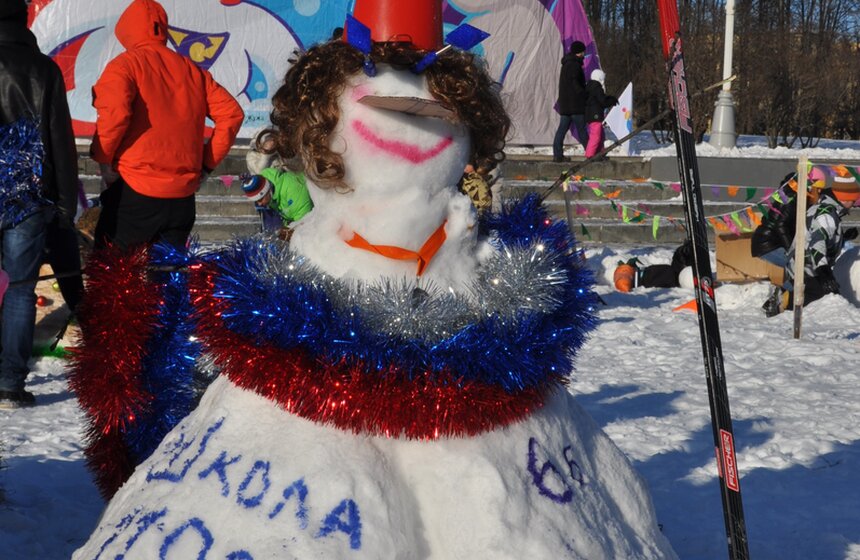 АРТ-Битва Снеговиков прошла на Воробьевых горах 14 фото