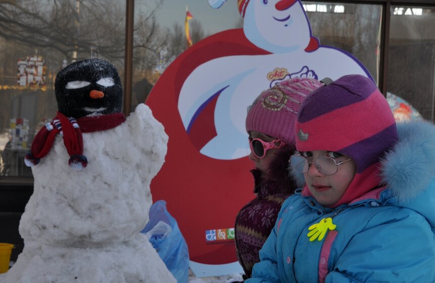 АРТ-Битва Снеговиков прошла на Воробьевых горах 12 фото