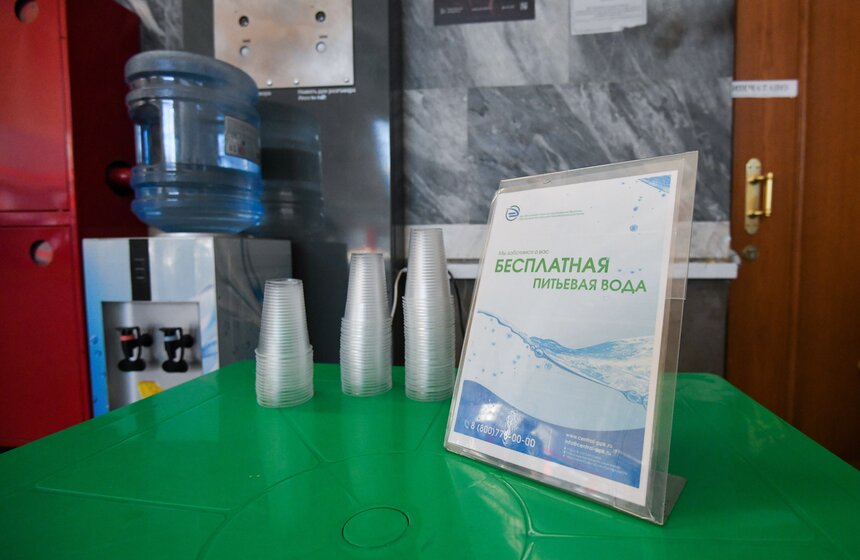 Воду будут раздавать пассажирам на 14 вокзалах и станциях МЖД до конца недели 16 фото