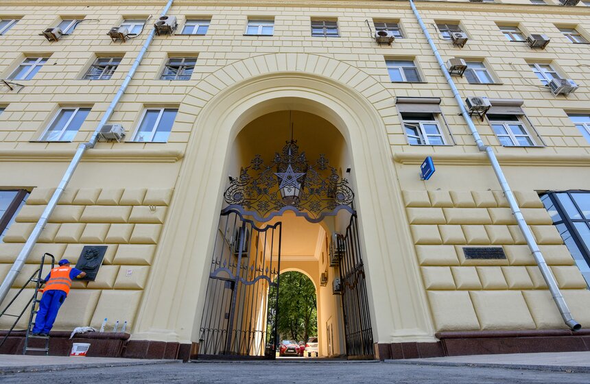 Дом Жолтовского на Ленинском проспекте отремонтируют к осени 22 фото