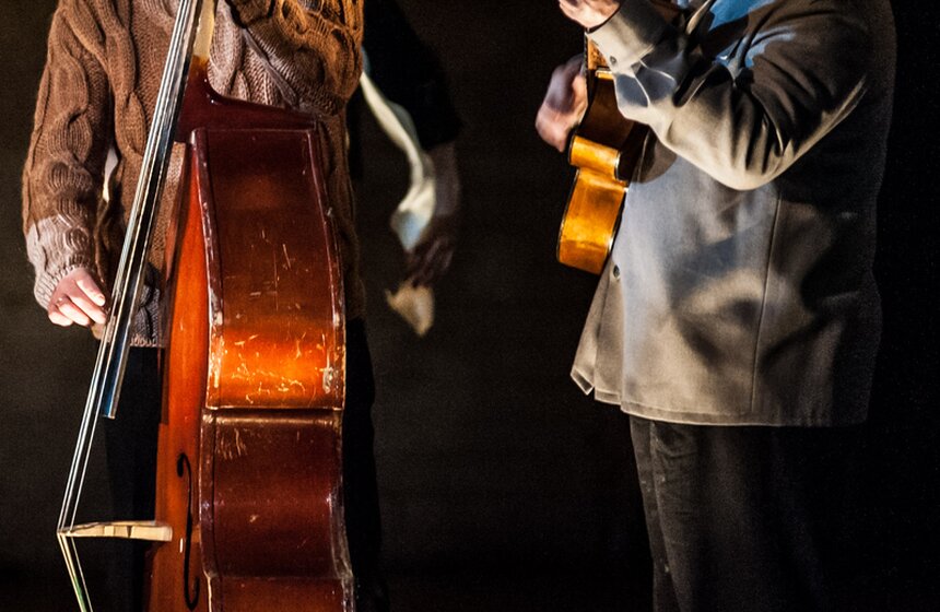 В Театре на Таганке показали спектакль "Владимир Высоцкий" 14 фото