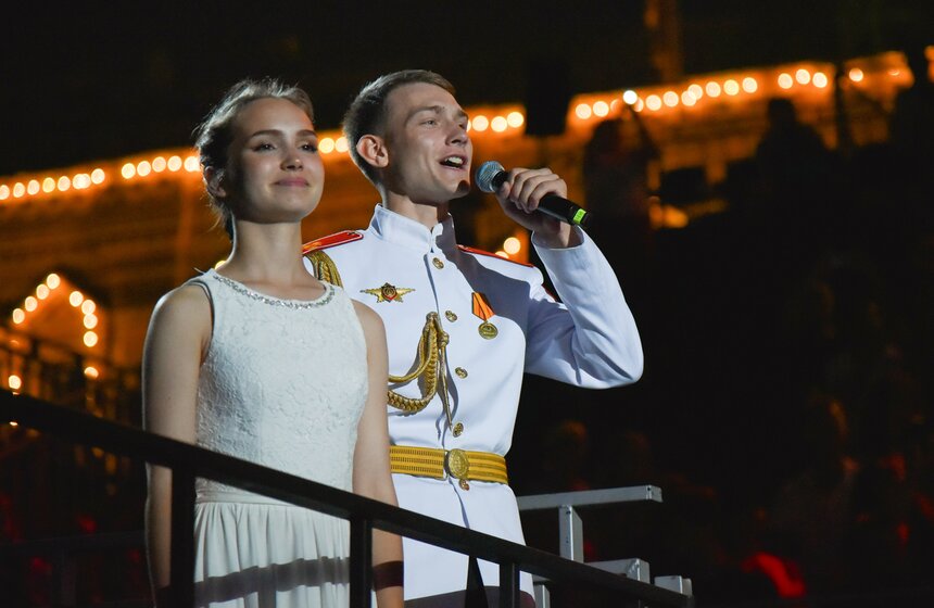 Александр Ф. Скляр выступил на фестивале "Спасская башня" 41 фото