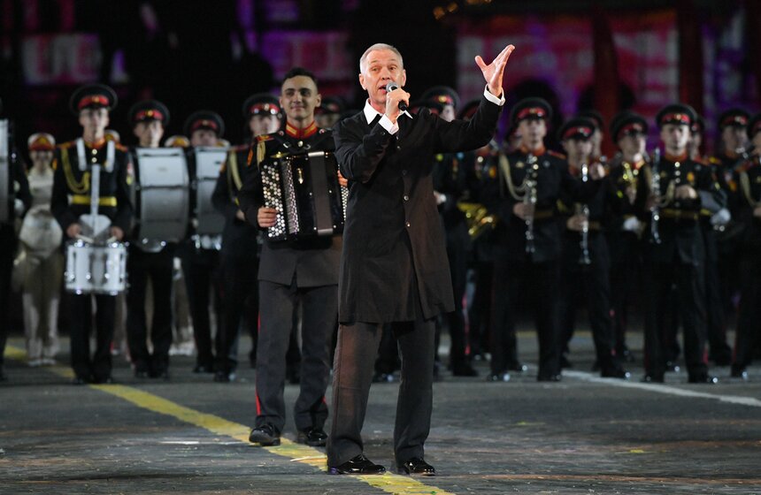 Александр Ф. Скляр выступил на фестивале "Спасская башня" 39 фото