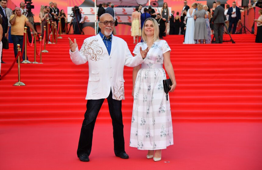 Режиссер Давид Шнейдеров с супругой Викторией