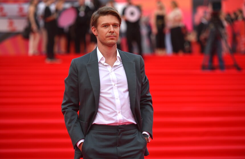 Актер Никита Ефремов