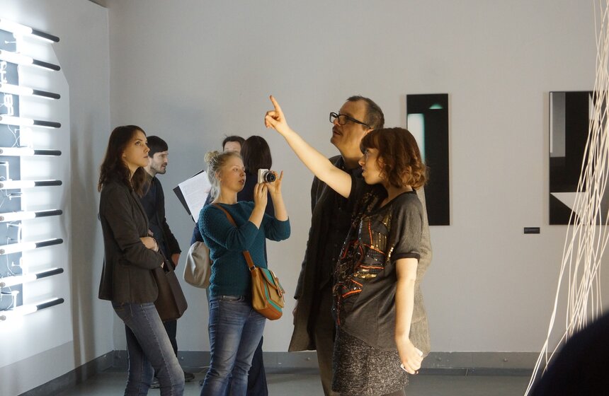 Феномен света исследуют на выставке "Пространство LUCIDA" 13 фото