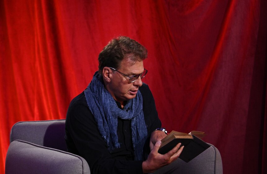 Марианна Ростоцкая дала интервью в рамках программы "Золотая рыбка" 14 фото