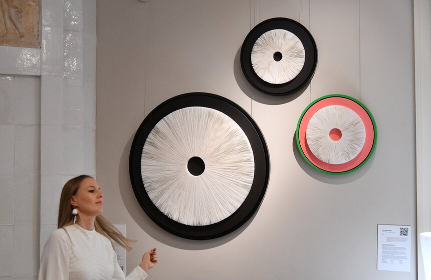 Выставка "Трын*Трава. Современный русский стиль" открылась в усадьбе Муравьевых-Апостолов 6 фото