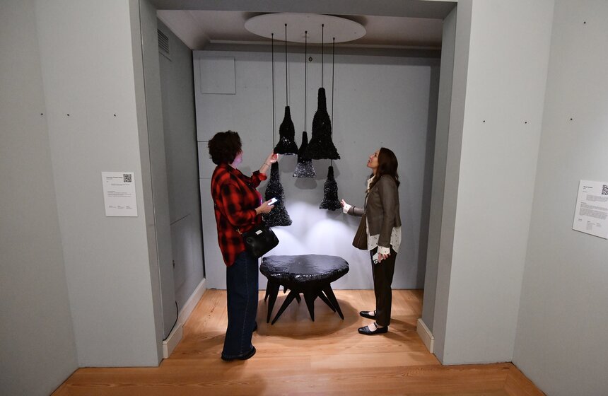 Выставка "Трын*Трава. Современный русский стиль" открылась в усадьбе Муравьевых-Апостолов 7 фото