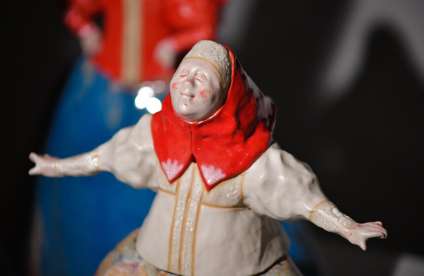 Выставка "Трын*Трава. Современный русский стиль" открылась в усадьбе Муравьевых-Апостолов 4 фото