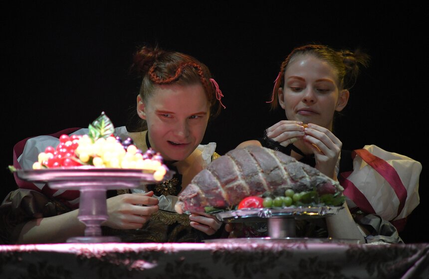 Московский театр "Модерн" представил спектакль "Леонардо" 8 фото