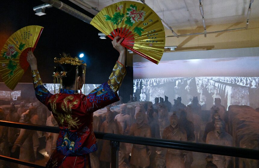 На ВДНХ открыли выставку-реконструкцию "Терракотовая армия. Бессмертные воины Китая" 6 фото