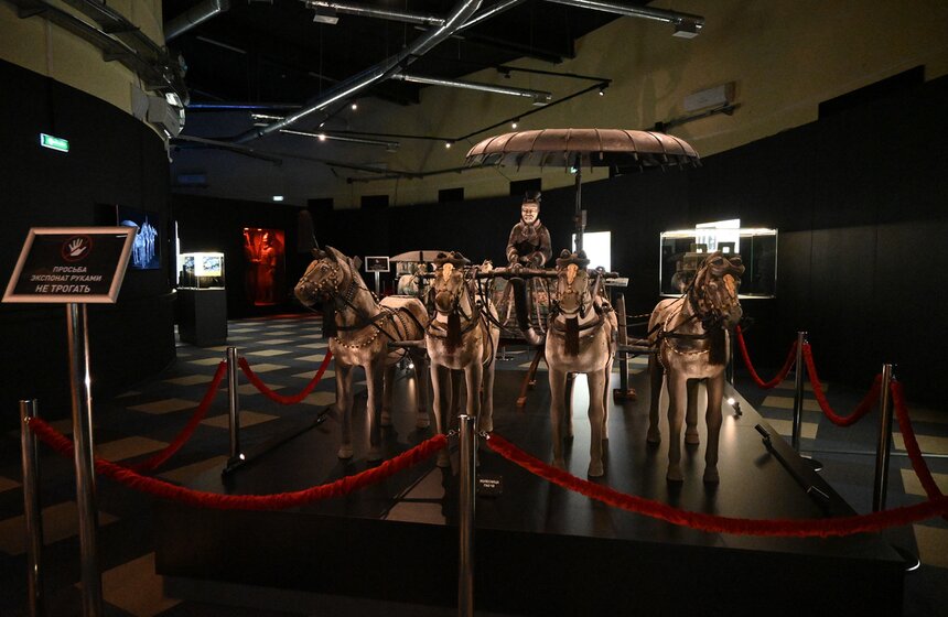 На ВДНХ открыли выставку-реконструкцию "Терракотовая армия. Бессмертные воины Китая" 5 фото