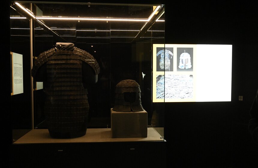 На ВДНХ открыли выставку-реконструкцию "Терракотовая армия. Бессмертные воины Китая" 23 фото